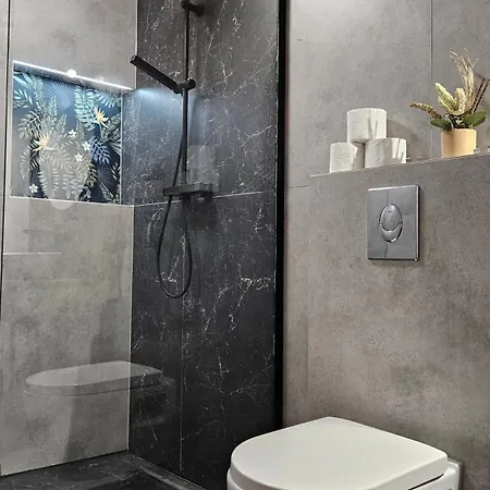 Viwaldi Bike And * シェンナ